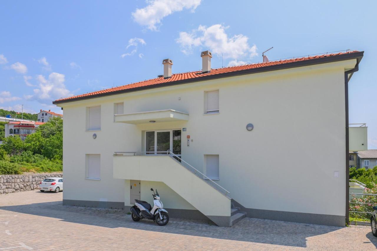 Apartman Iskra Apartment Rijeka Exterior photo
